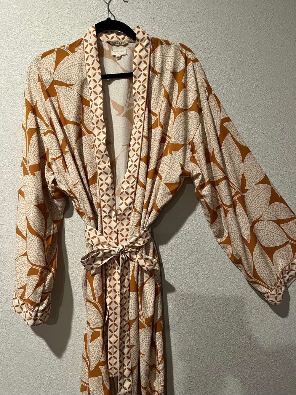 Cost Plus World Market Cream & Rust Botanical Rayon Robe
OS - Picture 3 of 13